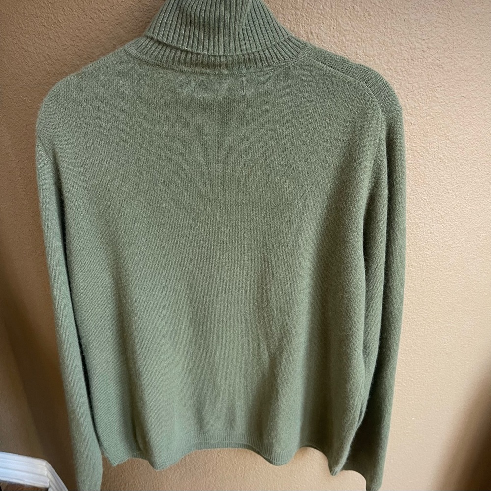 Cashmere Sweater XL Lord and Taylor Sage Green Two Ply Cashmere Turtleneck - Picture 4 of 9